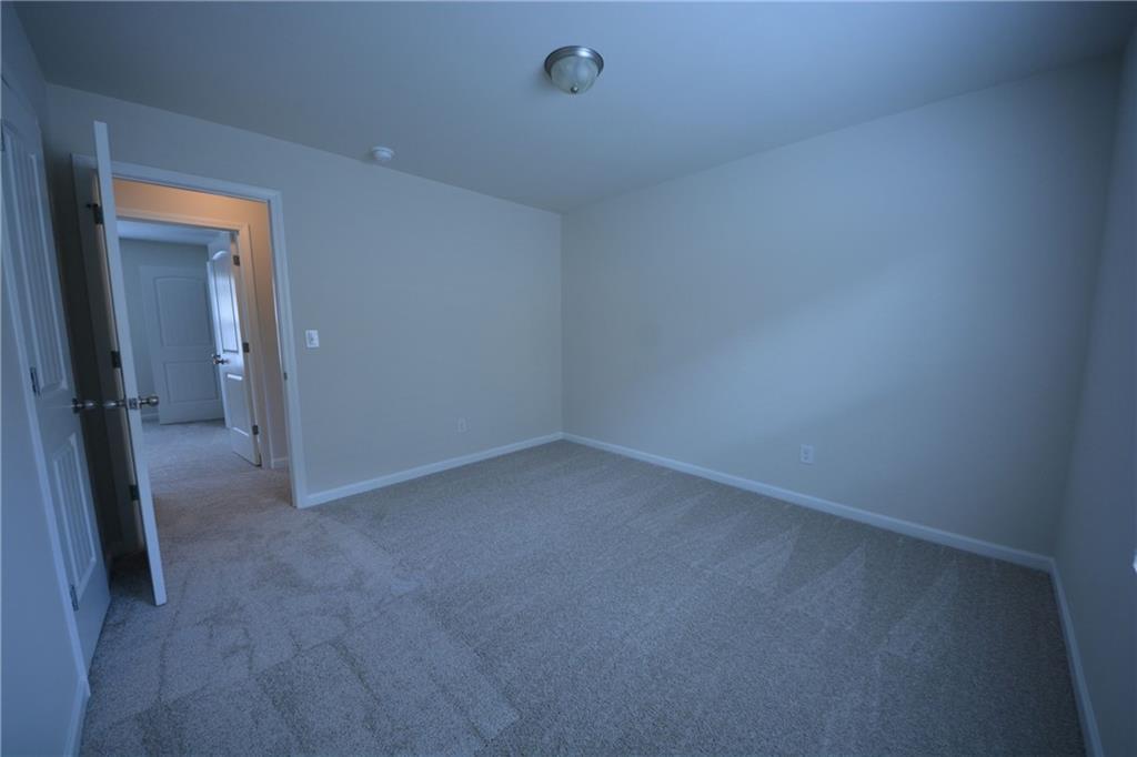 167 Daisy Circle Property Photo 33