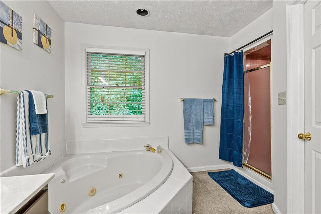 165 Hayes Circle Property Photo 24