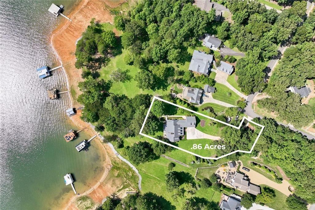 53 Winterhawk Cove Property Photo 2
