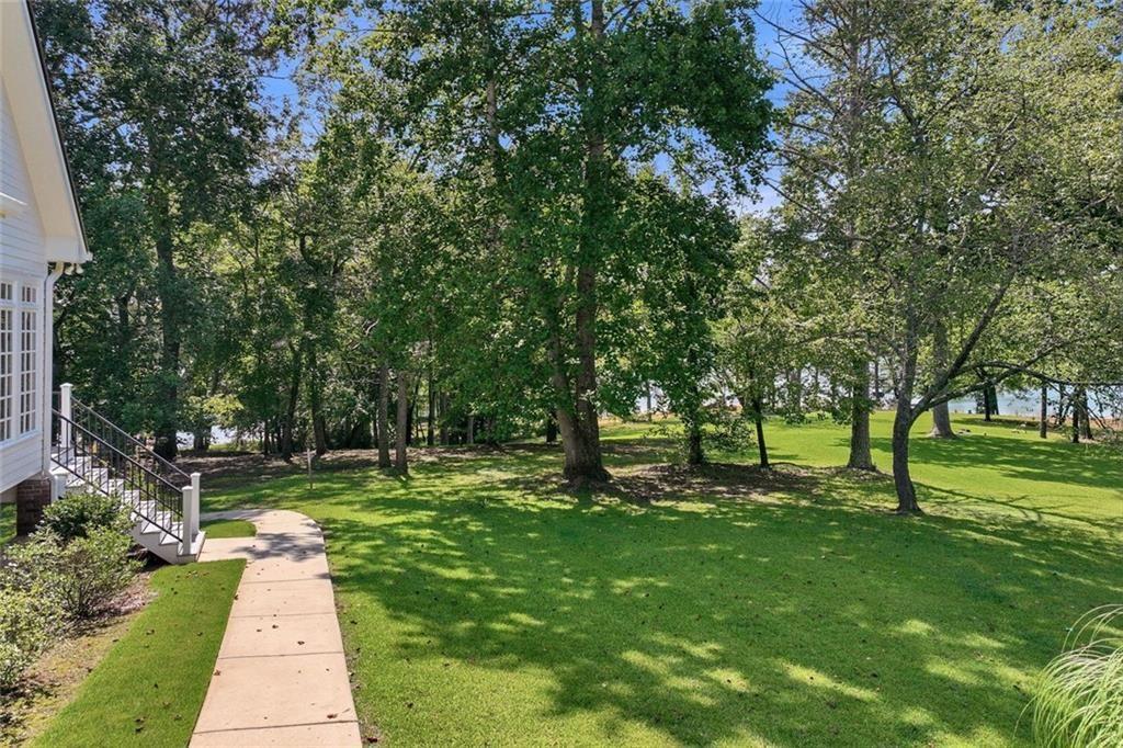 53 Winterhawk Cove Property Photo 11
