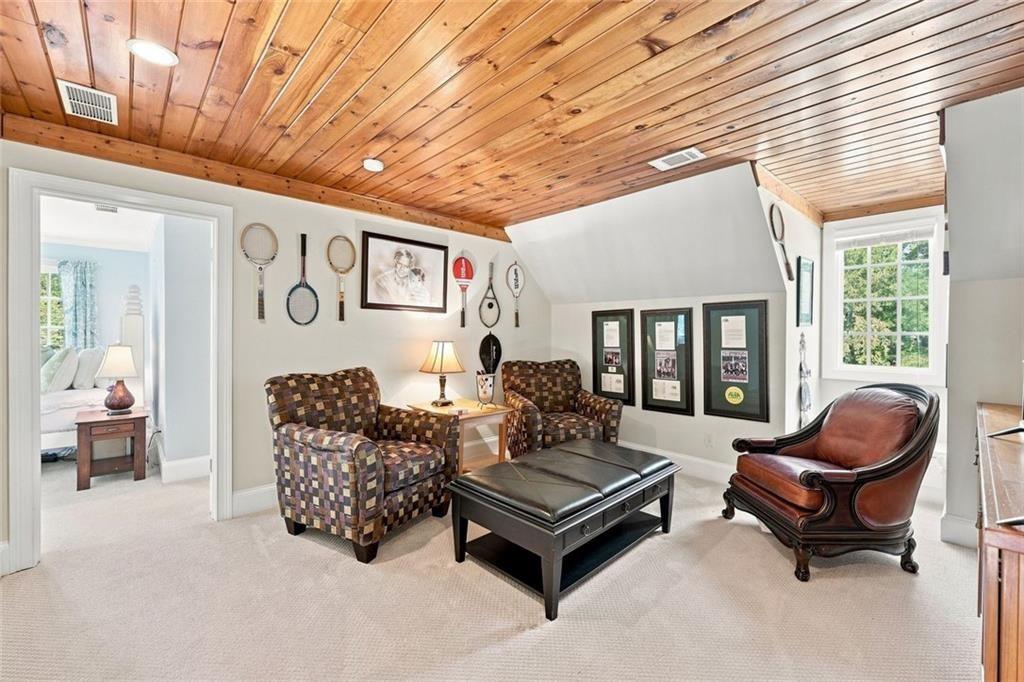 53 Winterhawk Cove Property Photo 67