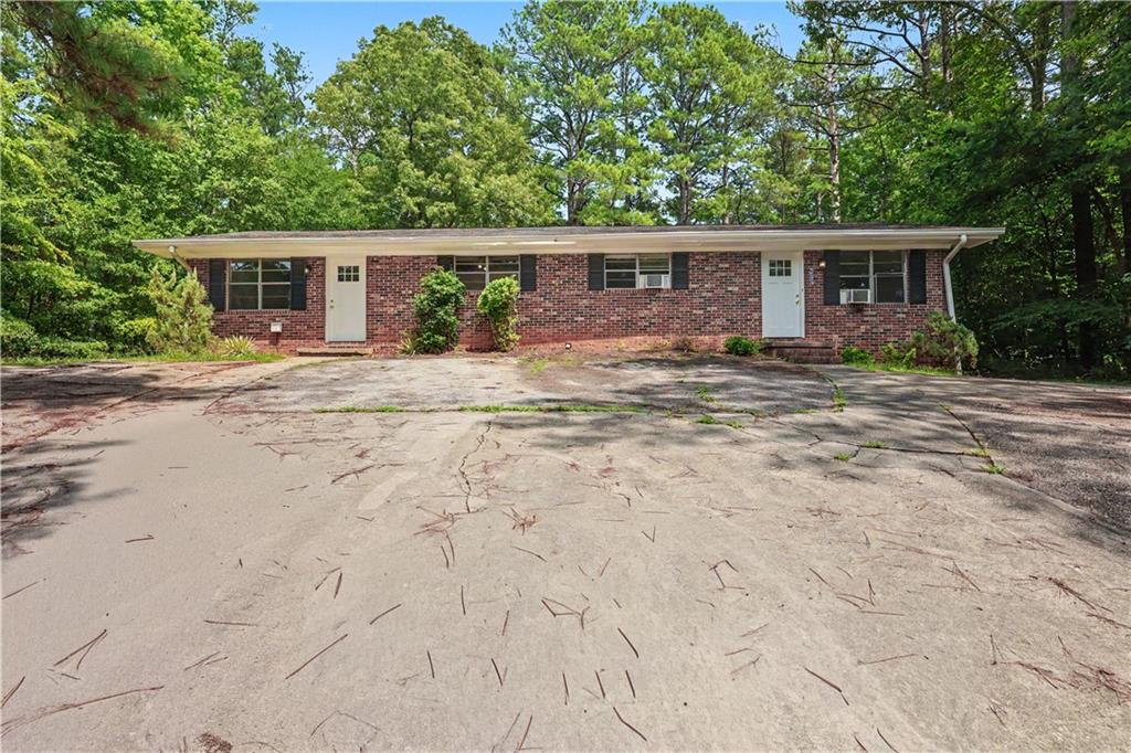9223 Westview Drive Sw Property Photo 1