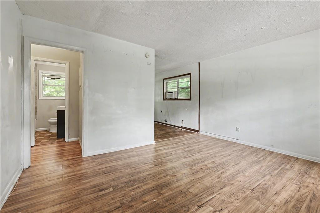 9223 Westview Drive Sw Property Photo 5
