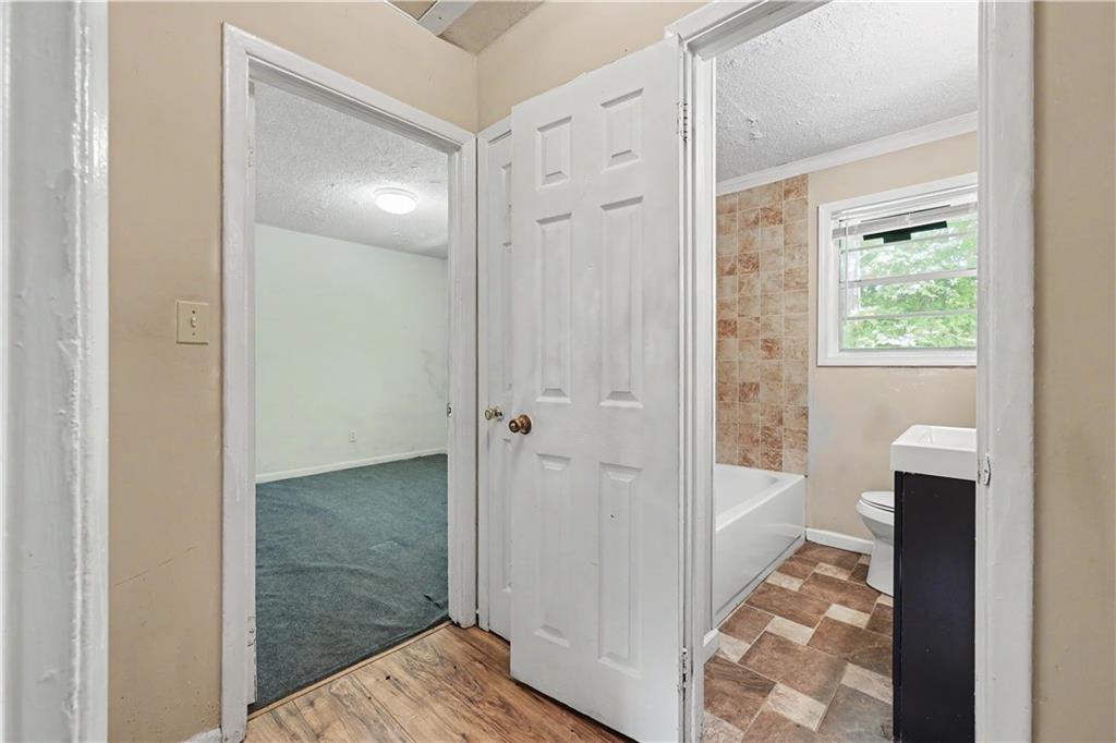 9223 Westview Drive Sw Property Photo 10