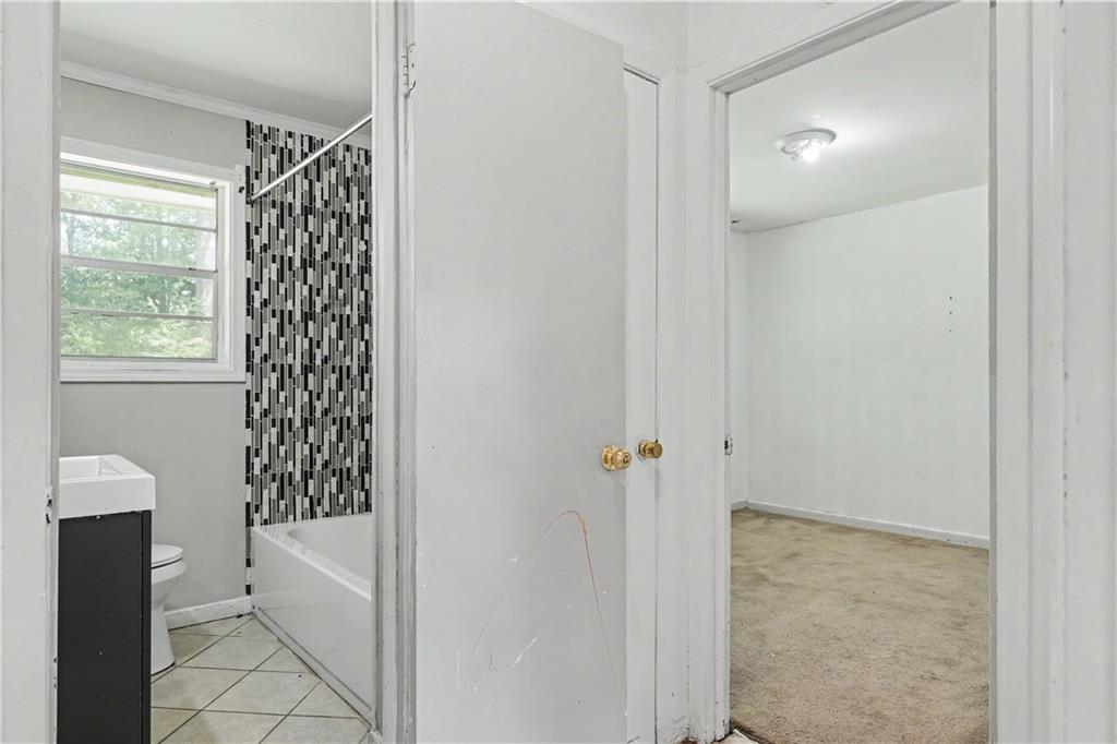 9223 Westview Drive Sw Property Photo 24