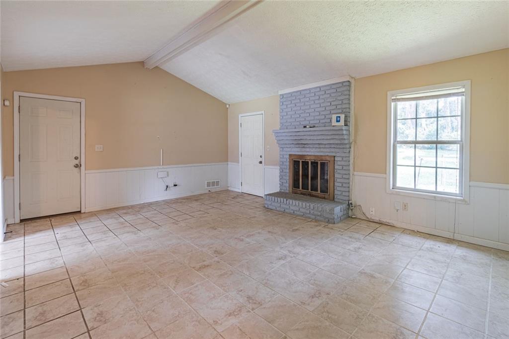 950 Doeskin Drive Nw Property Photo 6