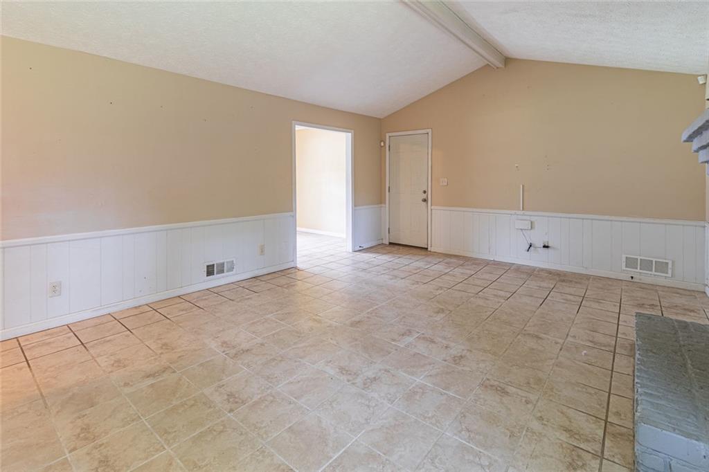 950 Doeskin Drive Nw Property Photo 7