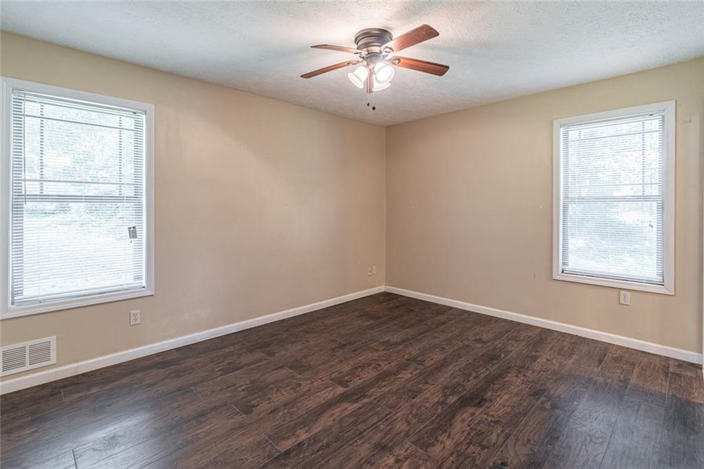 950 Doeskin Drive Nw Property Photo 17