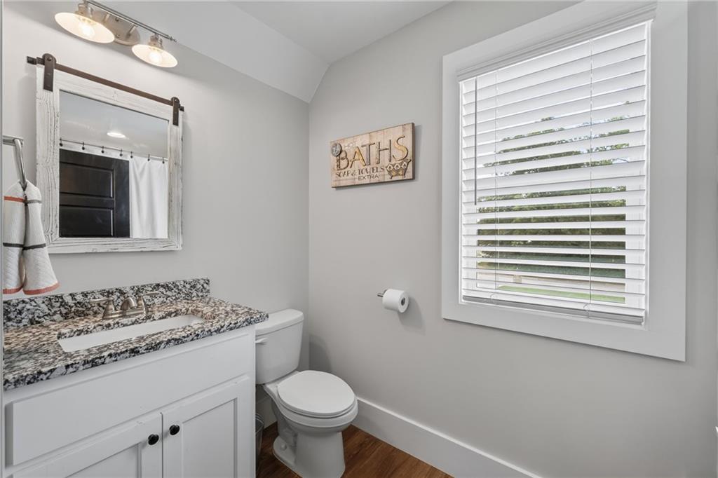 302 Savannah Drive Property Photo 29