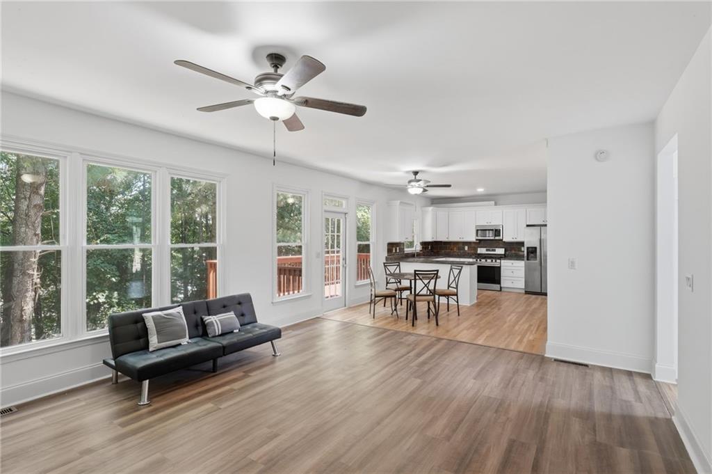 7819309 Property Photo 9
