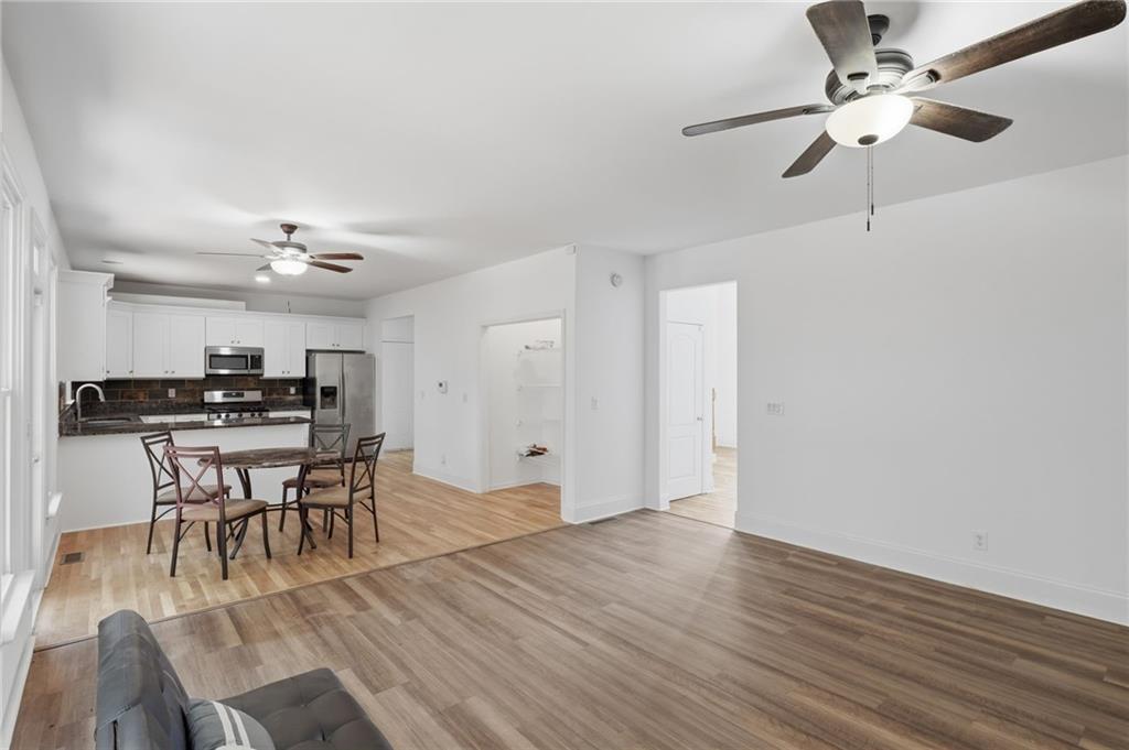 7819309 Property Photo 10