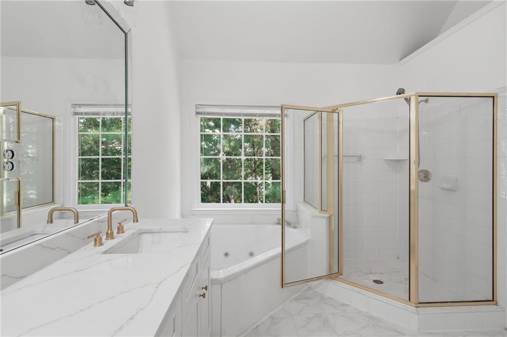7819309 Property Photo 17