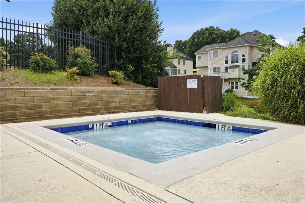 7819309 Property Photo 43