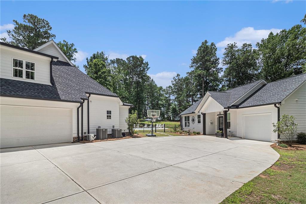 1229 Dean Hill Road Property Photo 3