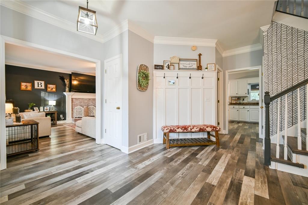 1940 Harvest Way Property Photo 12