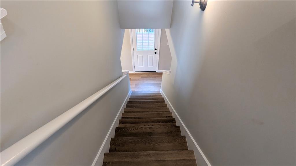 7819339 Property Photo 33