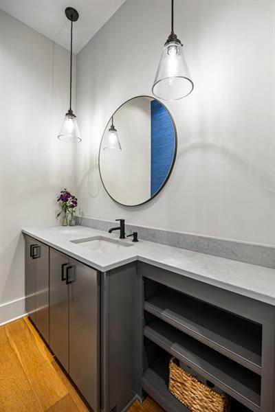 100 Glasgow Lane Property Photo 22