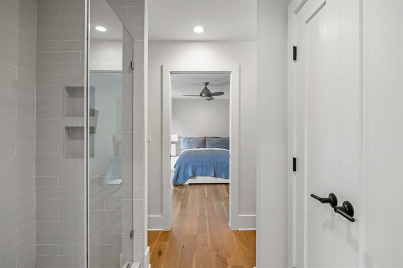 100 Glasgow Lane Property Photo 44