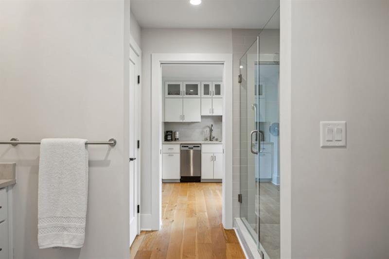 100 Glasgow Lane Property Photo 45