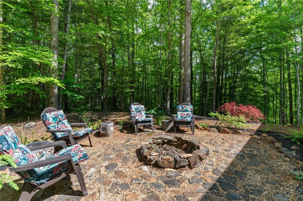 205 Walnut Springs Road Property Photo 5