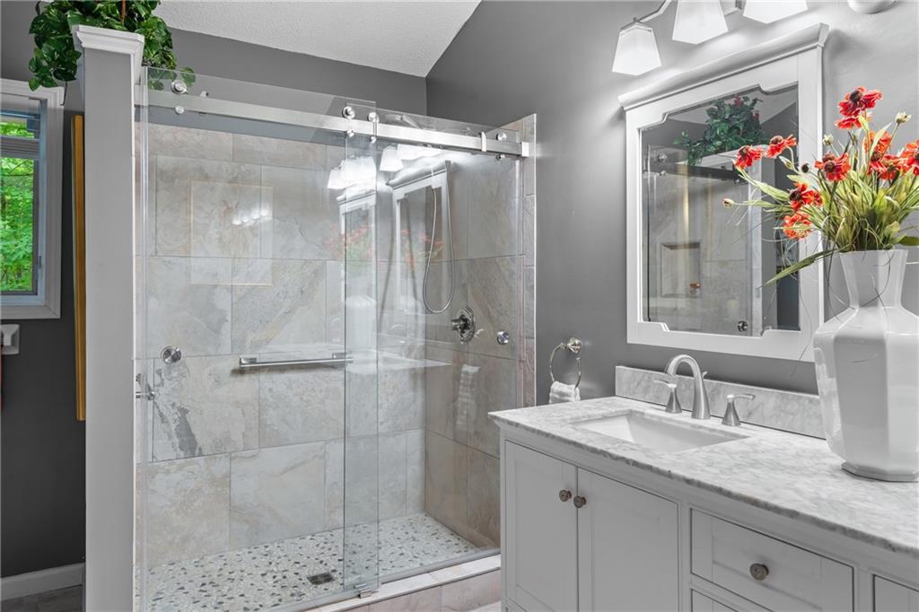 205 Walnut Springs Road Property Photo 24