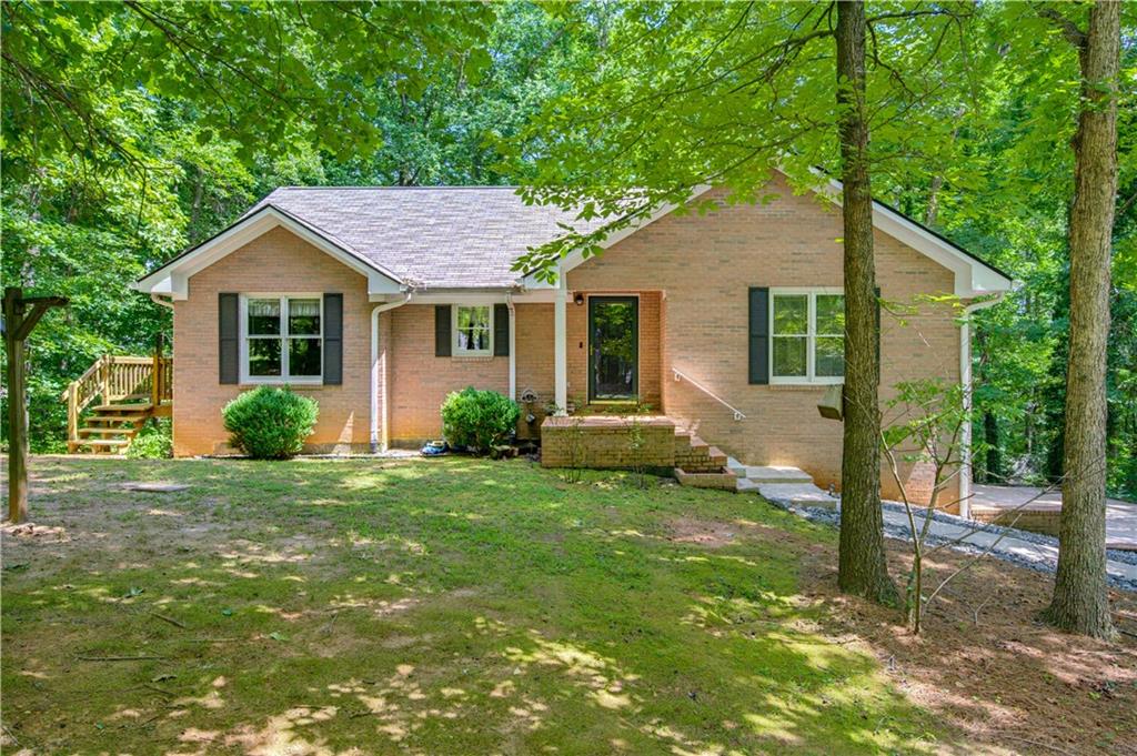 3655 Southlake Circle Property Photo 1