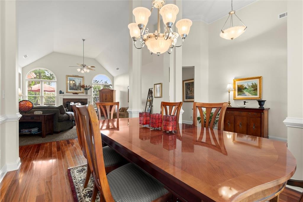 328 Kingsford Crossing Property Photo 15