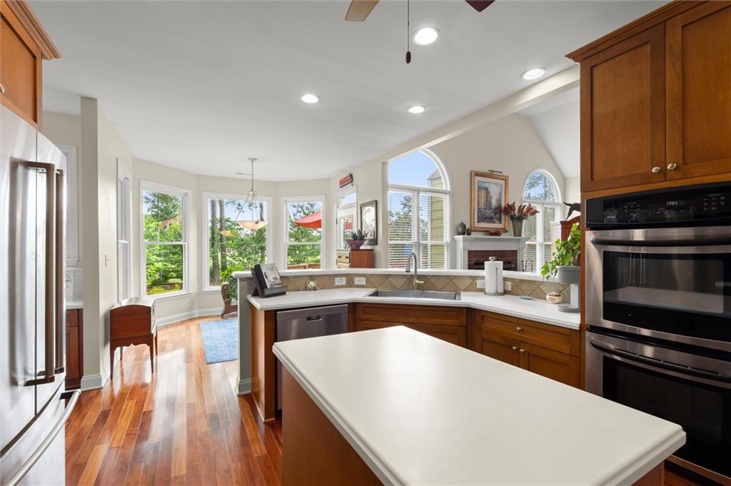 328 Kingsford Crossing Property Photo 23