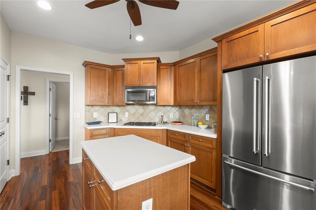 328 Kingsford Crossing Property Photo 24