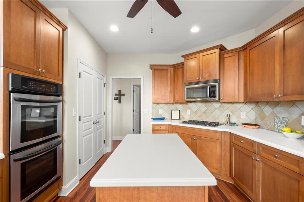 328 Kingsford Crossing Property Photo 25