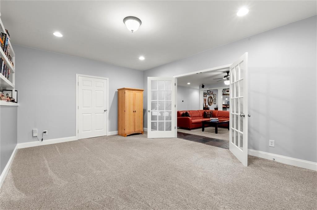 328 Kingsford Crossing Property Photo 50