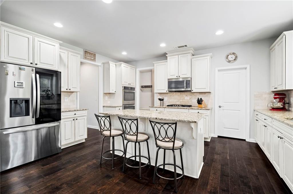 2085 Poplar Ridge Place Property Photo 7