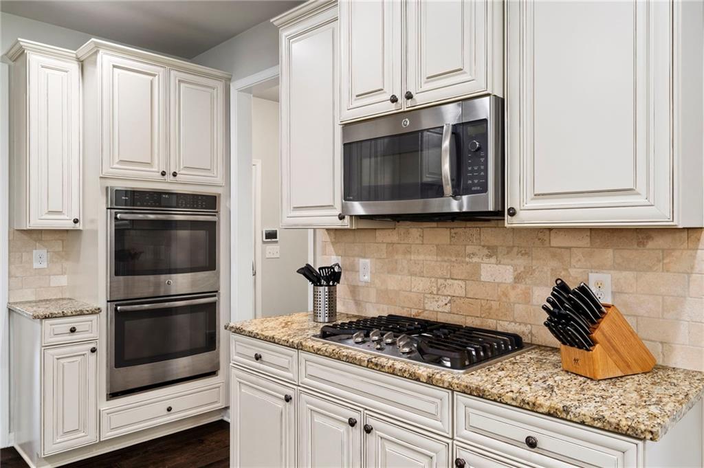 2085 Poplar Ridge Place Property Photo 10