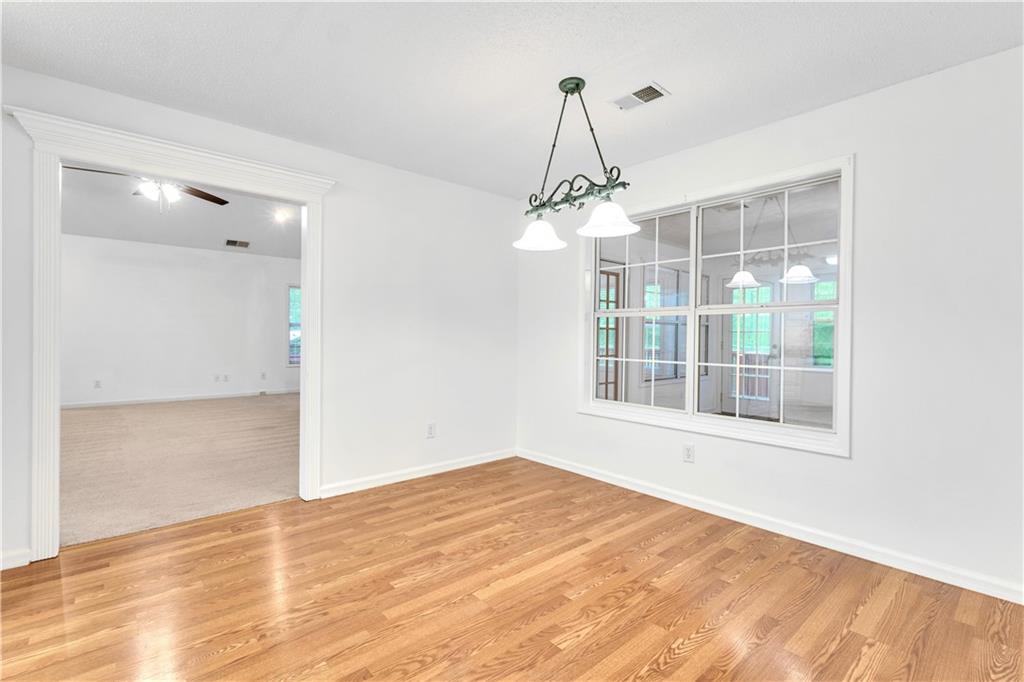 112 Ashwood Trace Property Photo 15