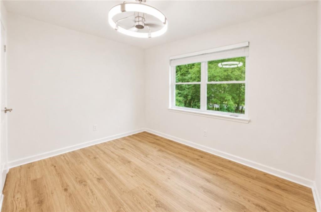 1765 Highpoint Road Property Photo 9