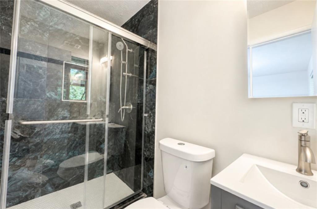 1765 Highpoint Road Property Photo 23