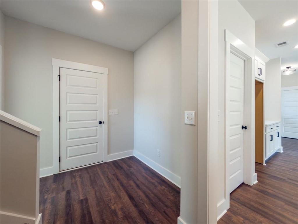 345 Woodfin Way Property Photo 39