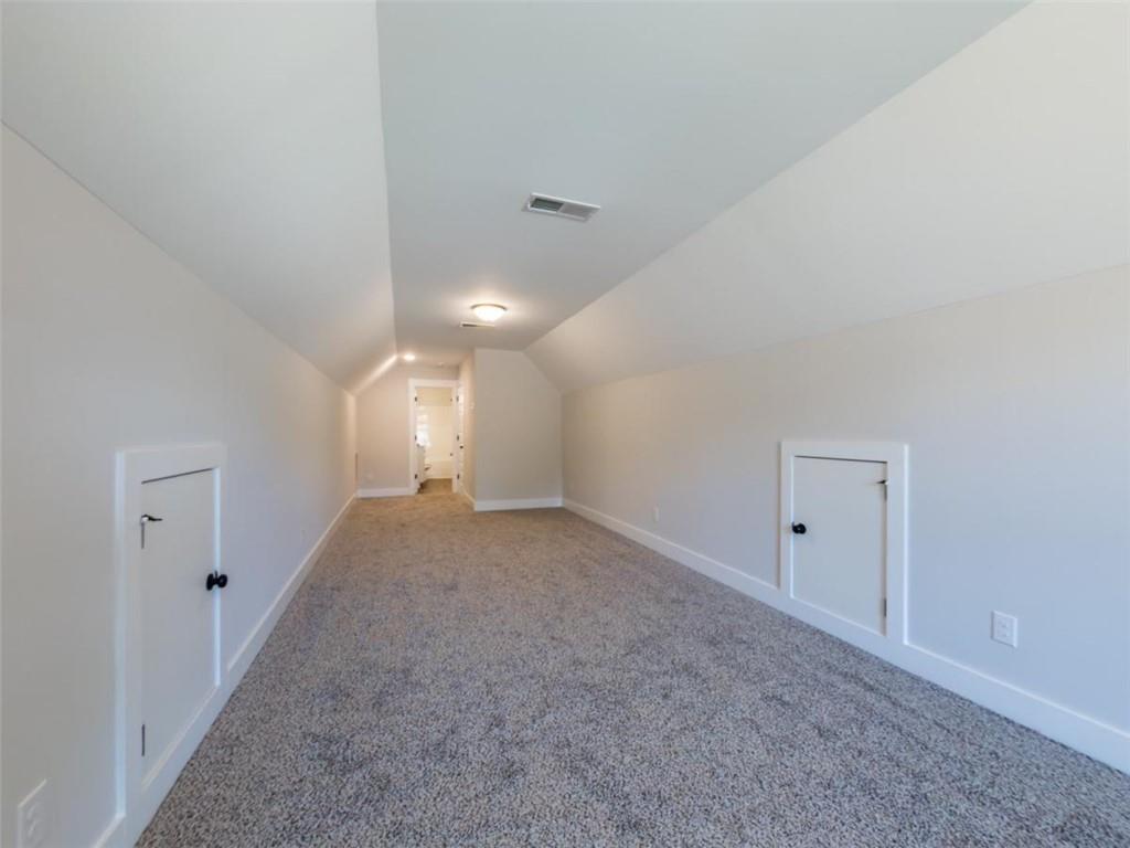 345 Woodfin Way Property Photo 44