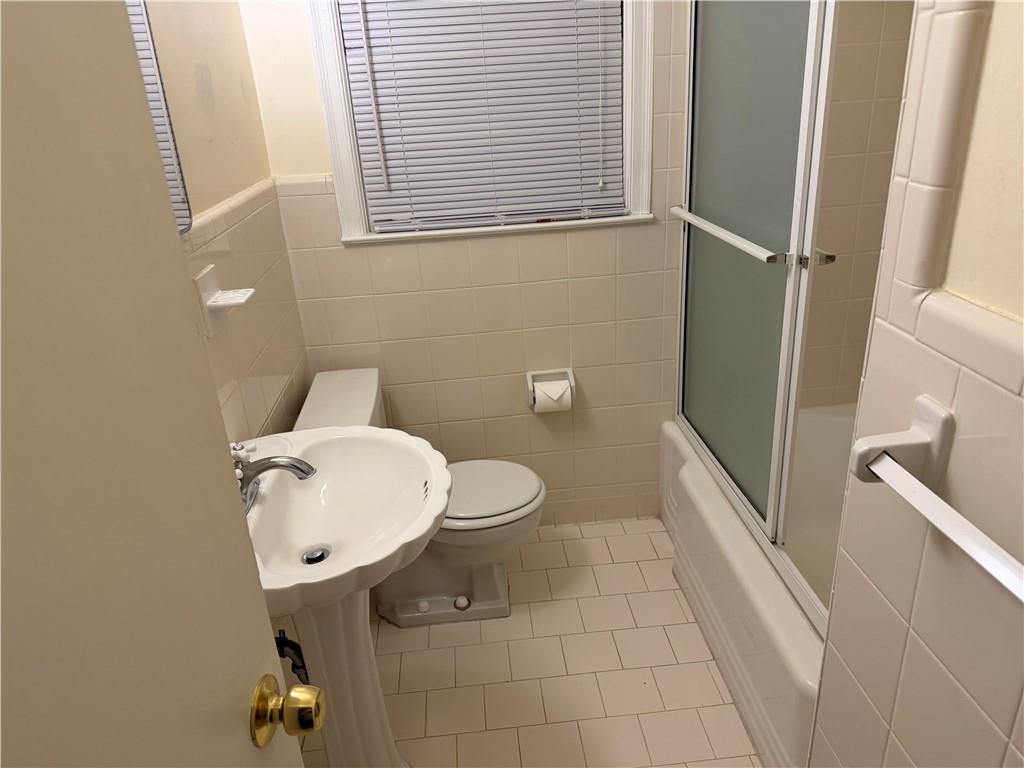 2022 Woodbine Terrace Property Photo 10