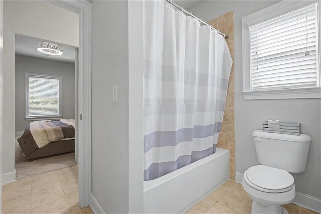 325 Hillgrove Drive Property Photo 13