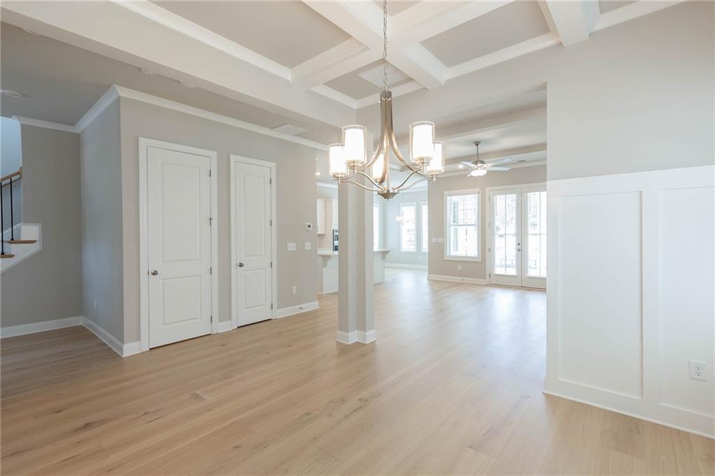 5635 Meadowstone Walk Property Photo 13
