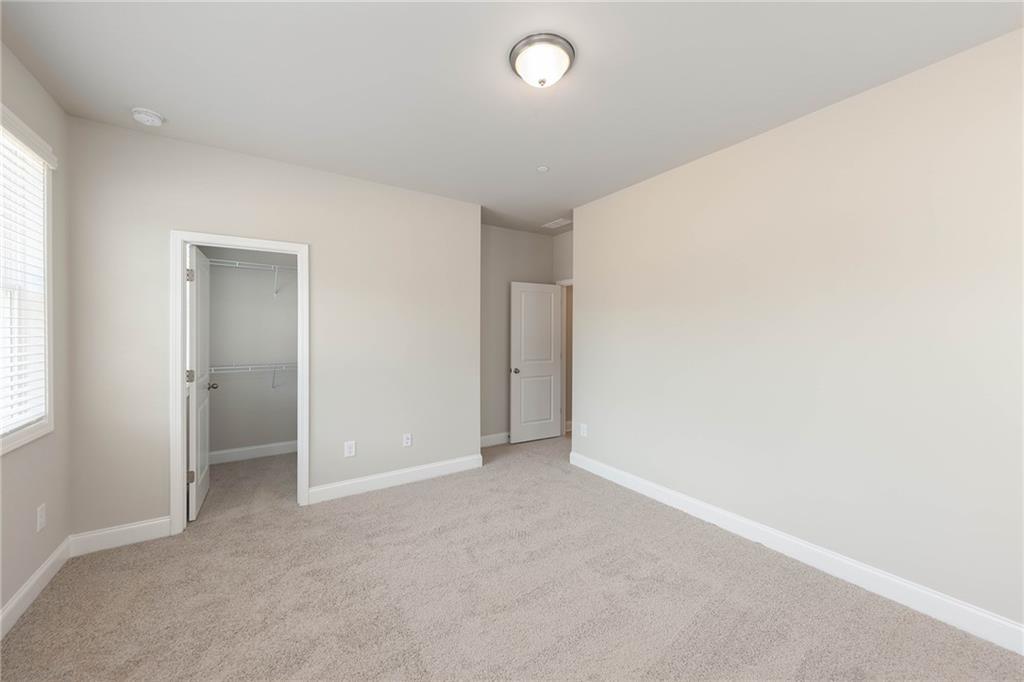 5635 Meadowstone Walk Property Photo 26