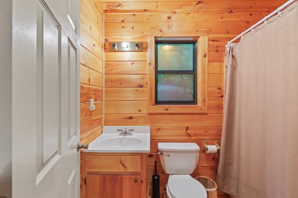 795 Fugue Drive Property Photo 9