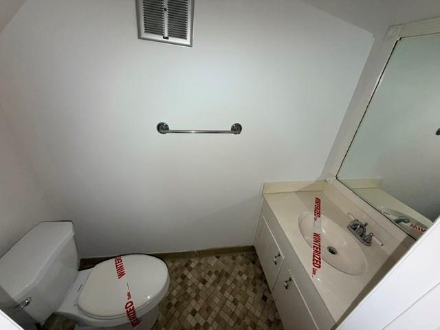 6700 Roswell Road Unit 33e Property Photo 2