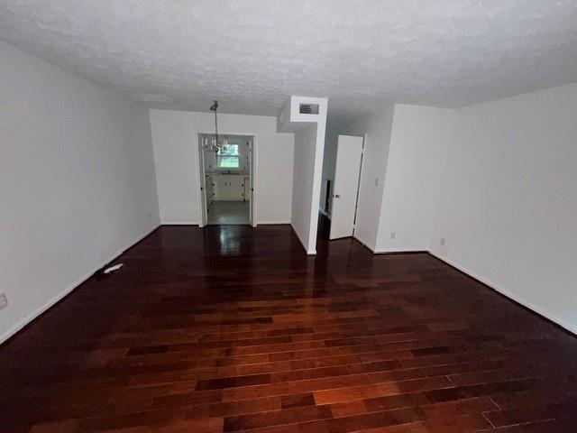 6700 Roswell Road Unit 33e Property Photo 3
