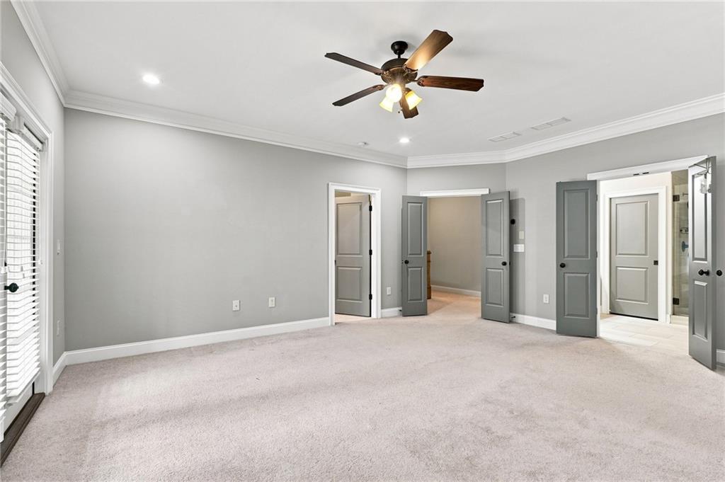 1883 Manor Estate Property Photo 14