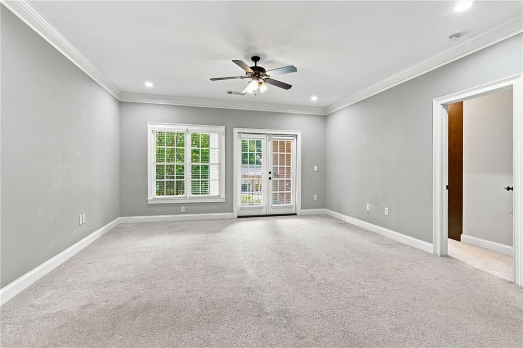 1883 Manor Estate Property Photo 15