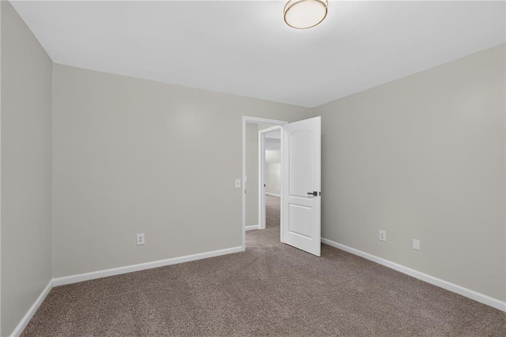 2675 Factor Walk Property Photo 17