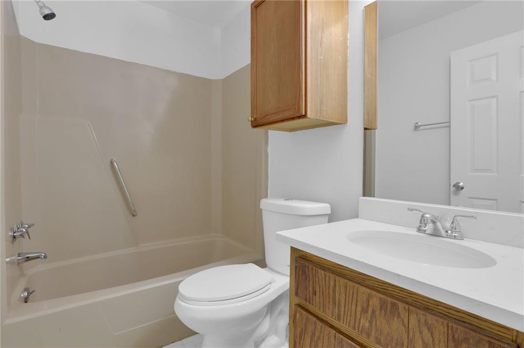 6070 Wintergreen Road Property Photo 10