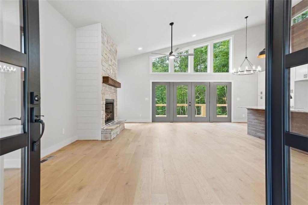 257 Gallery Court Property Photo 10